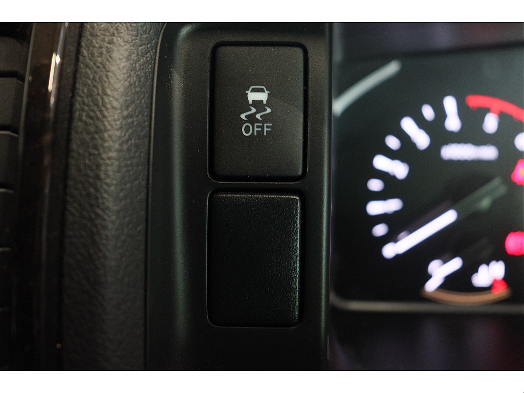 トヨタ ハイエースバン(32枚目)