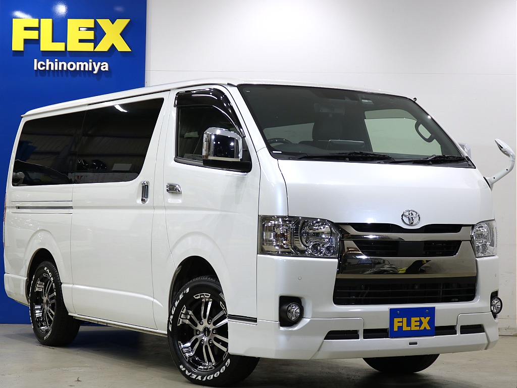 トヨタ ハイエースバン(13枚目)