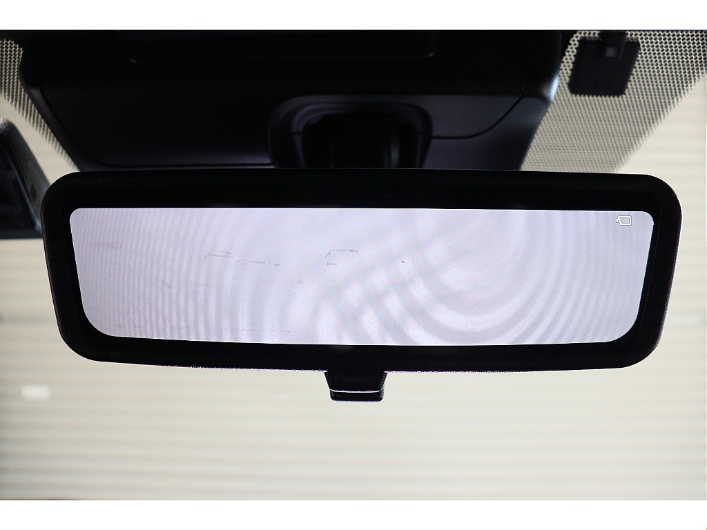 トヨタ ハイエースバン(30枚目)