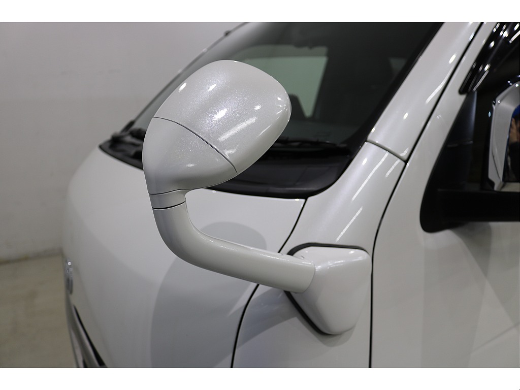 トヨタ ハイエースバン(44枚目)