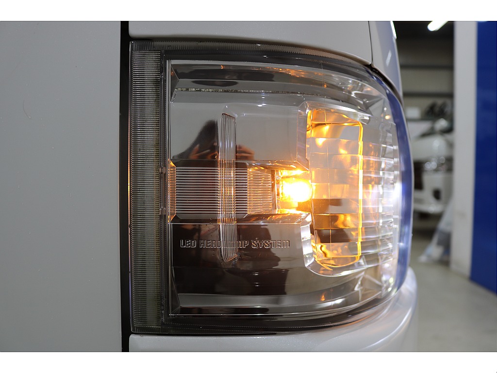 トヨタ ハイエースバン(56枚目)