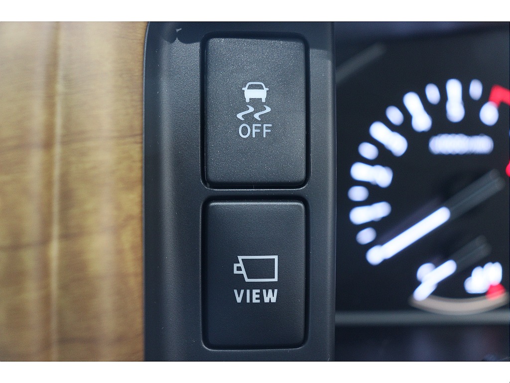 トヨタ ハイエースバン(35枚目)