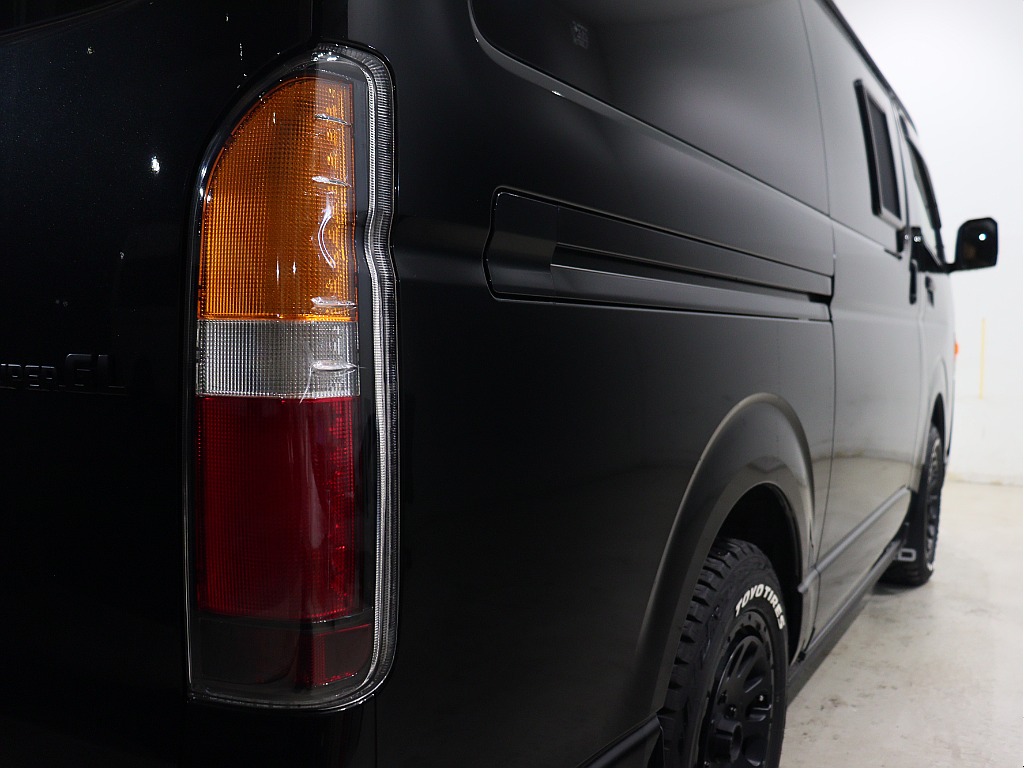 トヨタ ハイエースバン(18枚目)