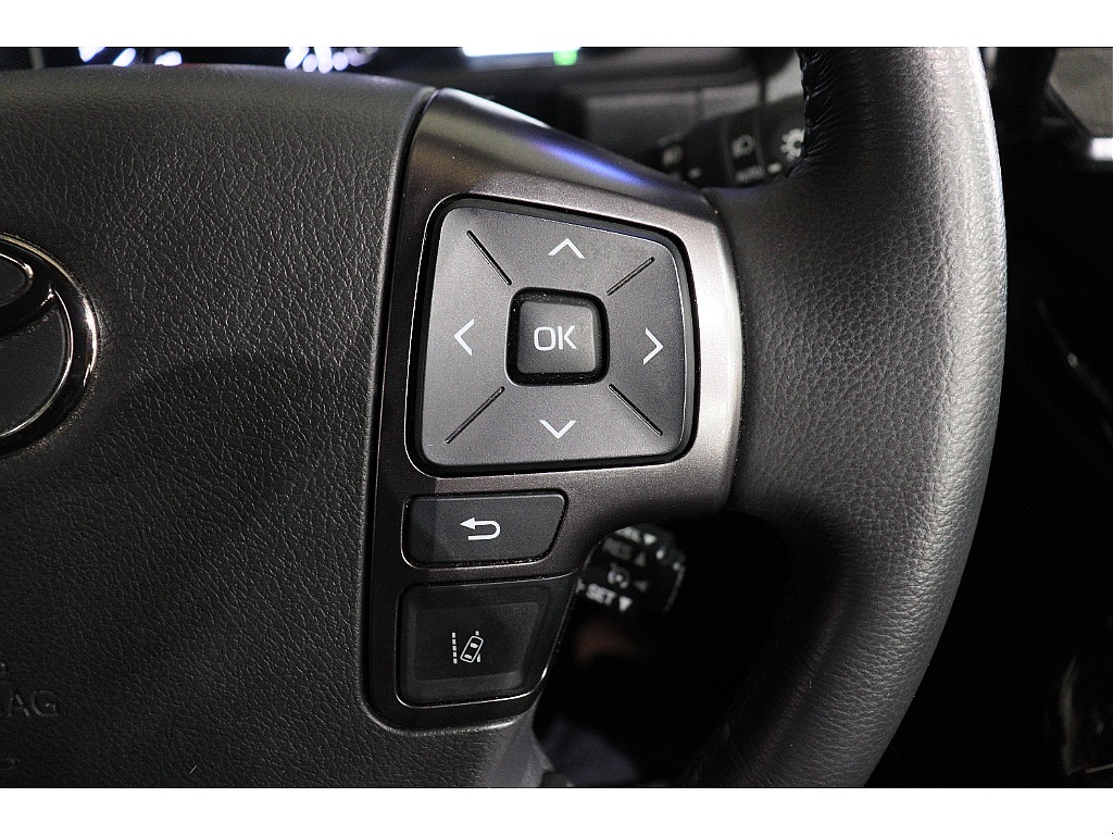 トヨタ ハイエースバン(45枚目)