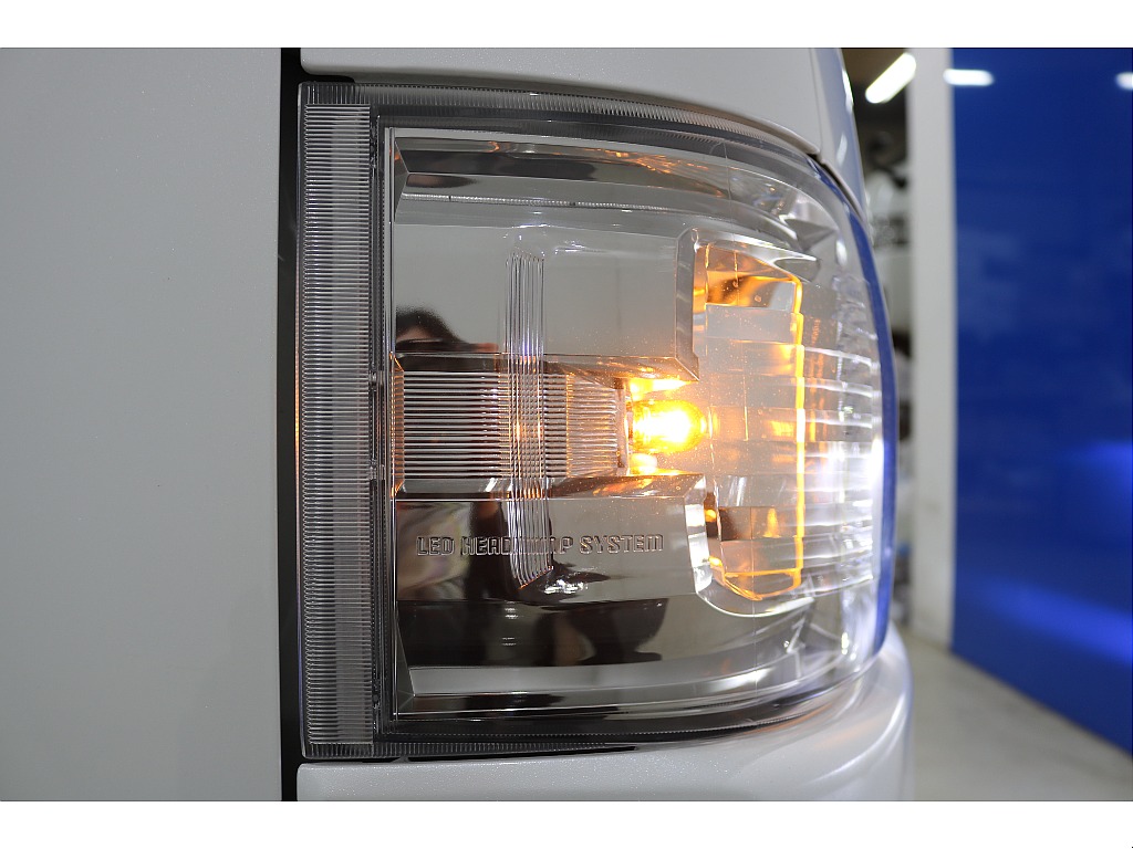 トヨタ ハイエースバン(50枚目)