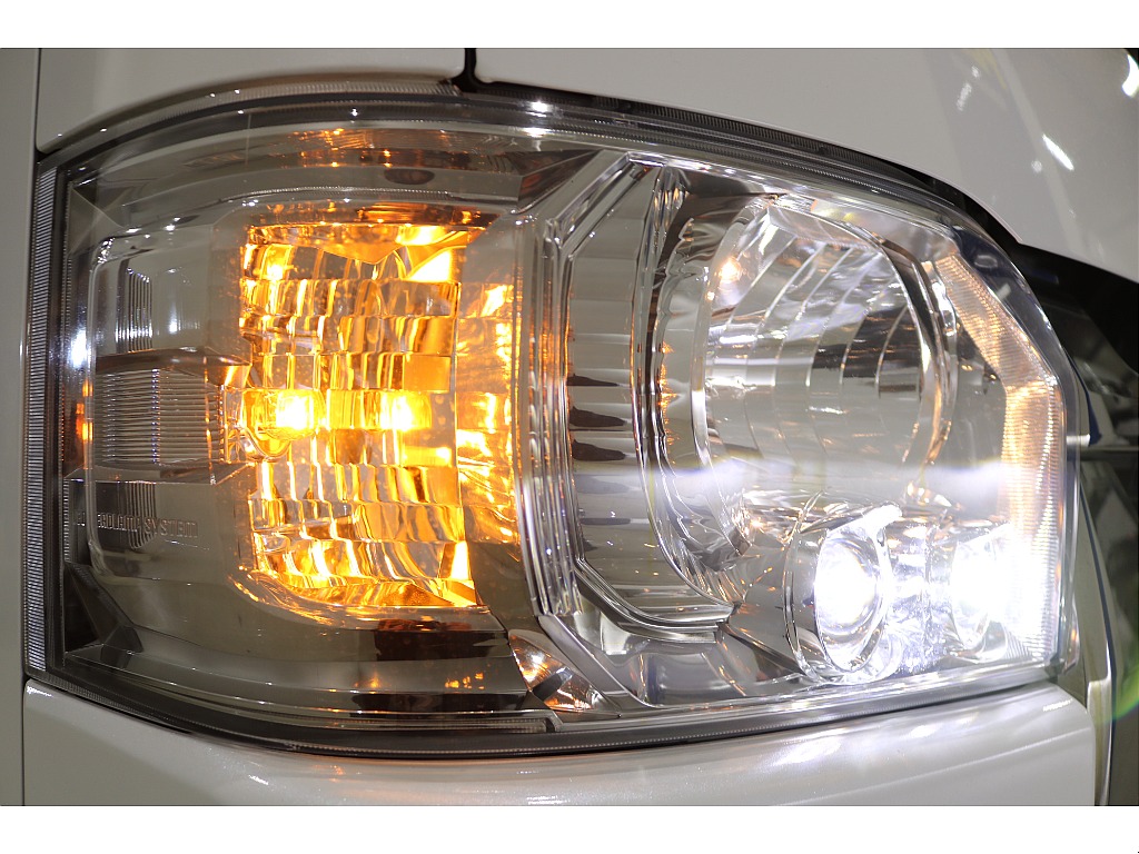 トヨタ ハイエースバン(51枚目)