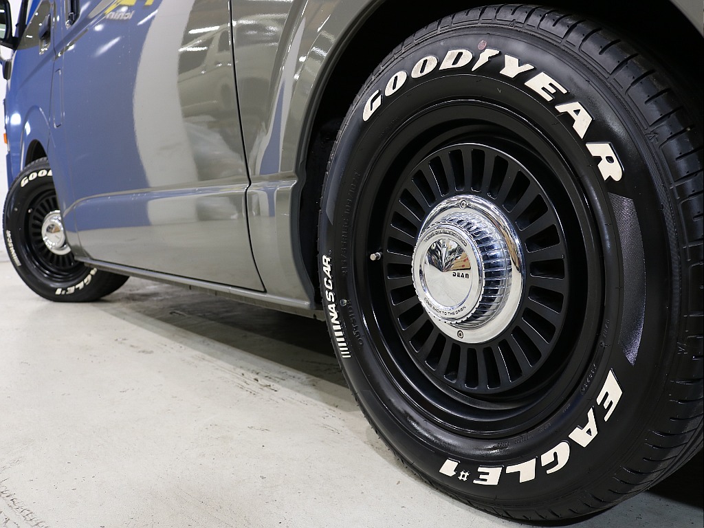 トヨタ ハイエースバン(19枚目)