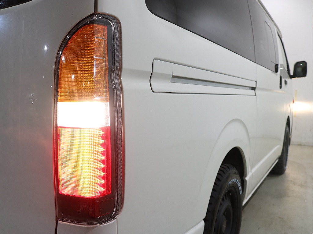 トヨタ ハイエースバン(22枚目)