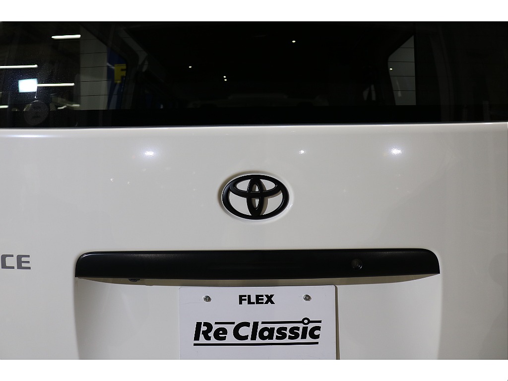 トヨタ ハイエースバン(44枚目)