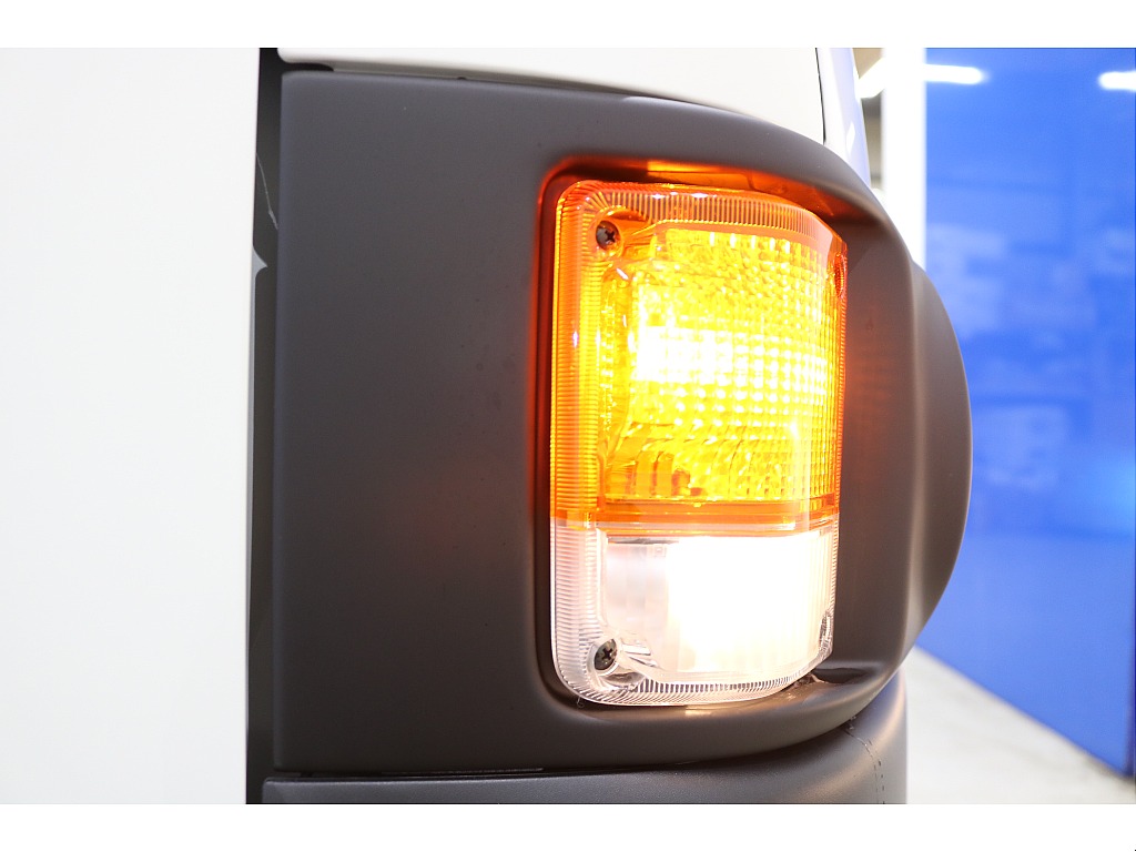 トヨタ ハイエースバン(47枚目)