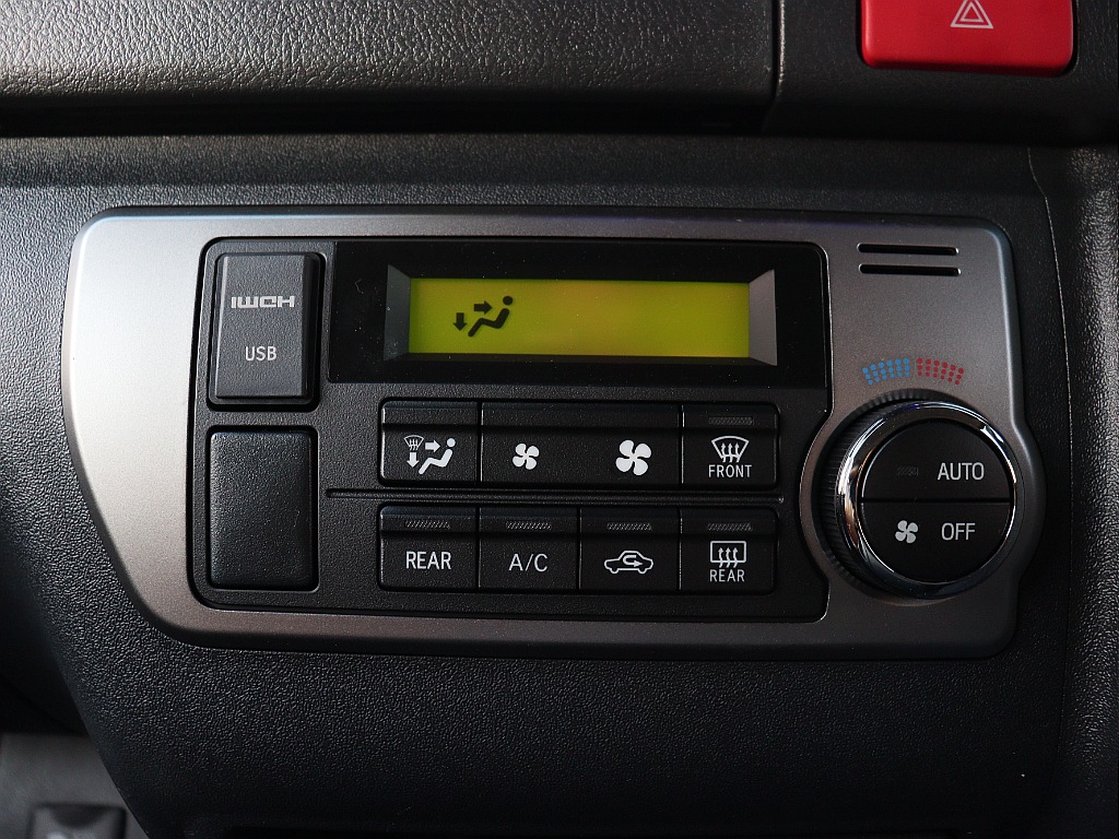 エアコンパネル