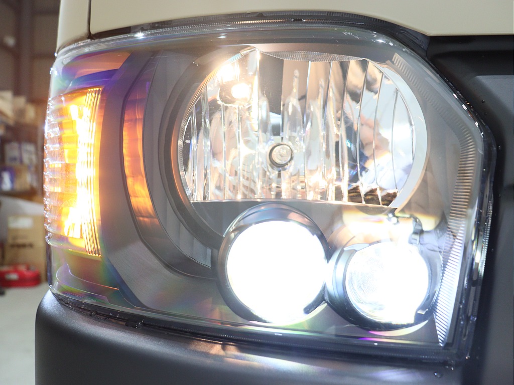 トヨタ ハイエースバン(51枚目)