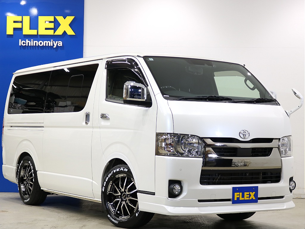 トヨタ ハイエースバン(13枚目)
