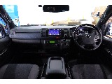 トヨタ ハイエースバン(2枚目)