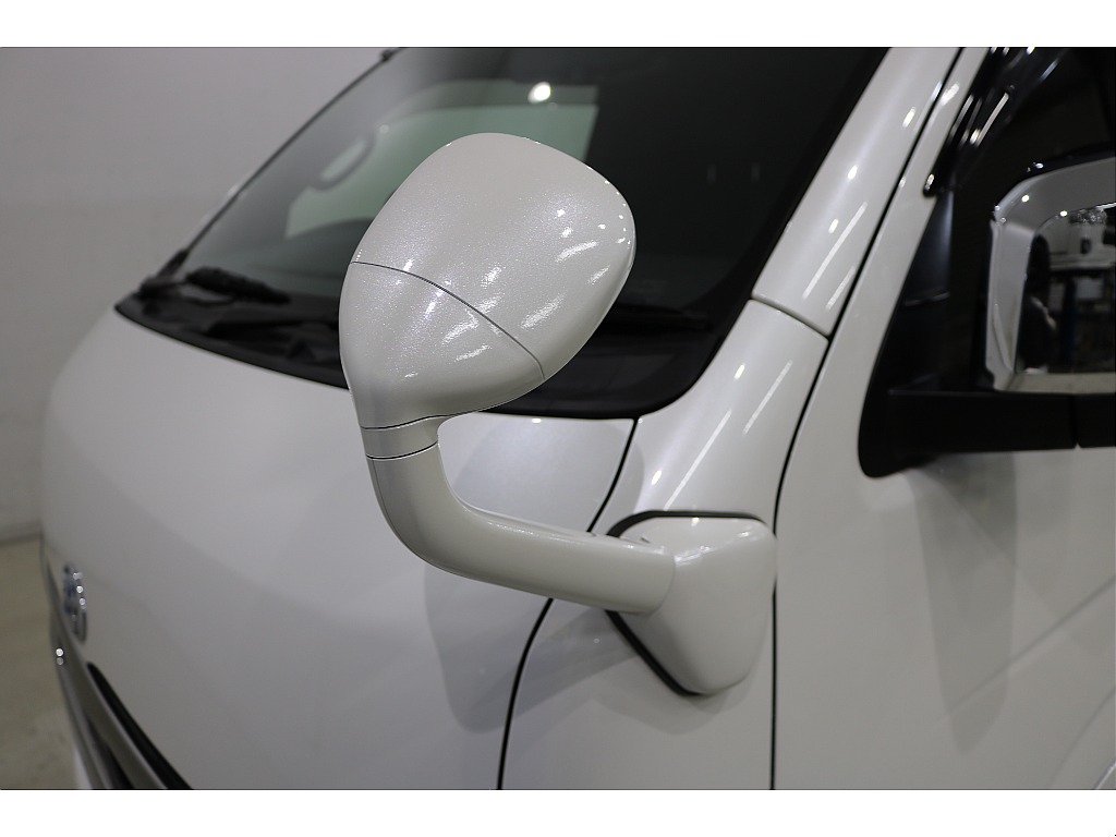 トヨタ ハイエースバン(40枚目)