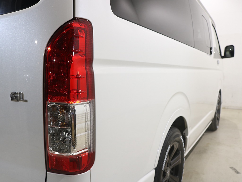 トヨタ ハイエース(20枚目)