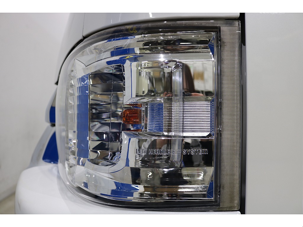 トヨタ ハイエース(54枚目)