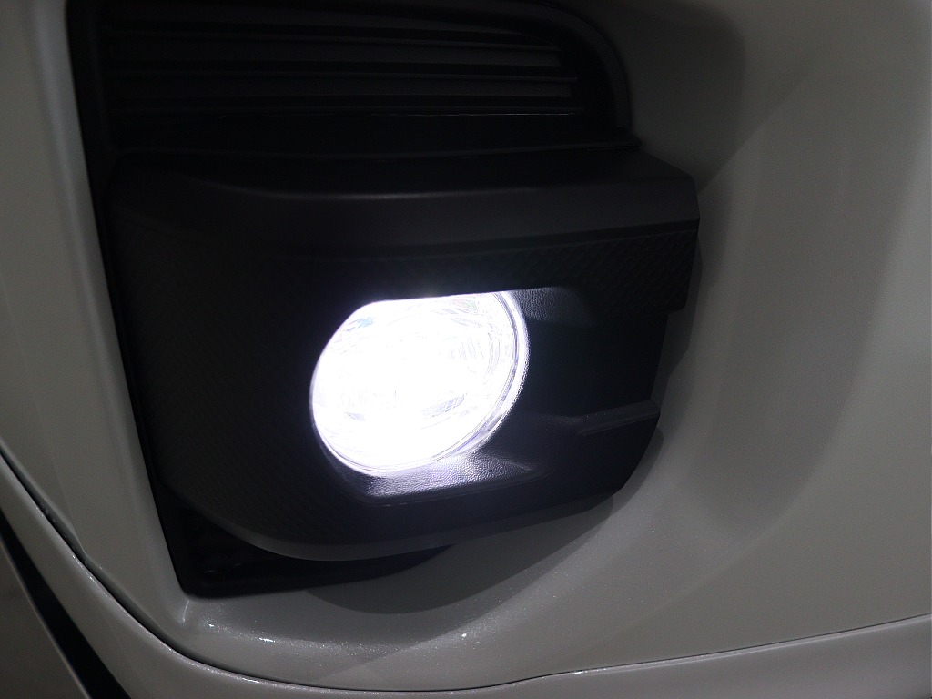 トヨタ ハイエースバン(50枚目)