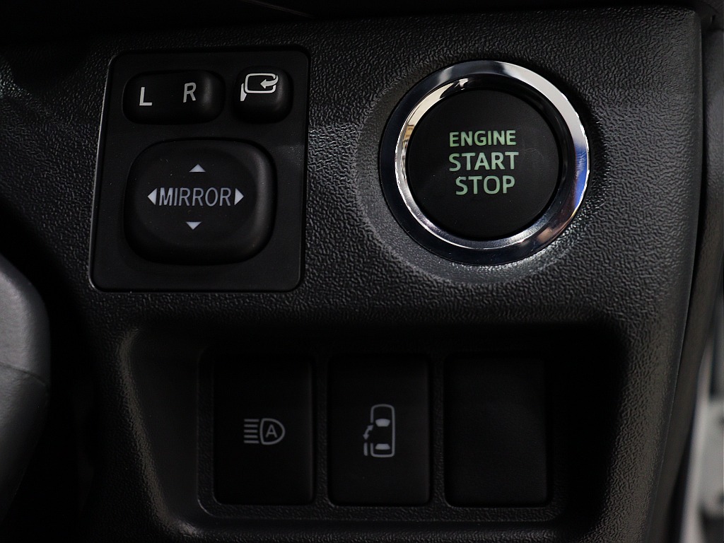 トヨタ ハイエース(41枚目)