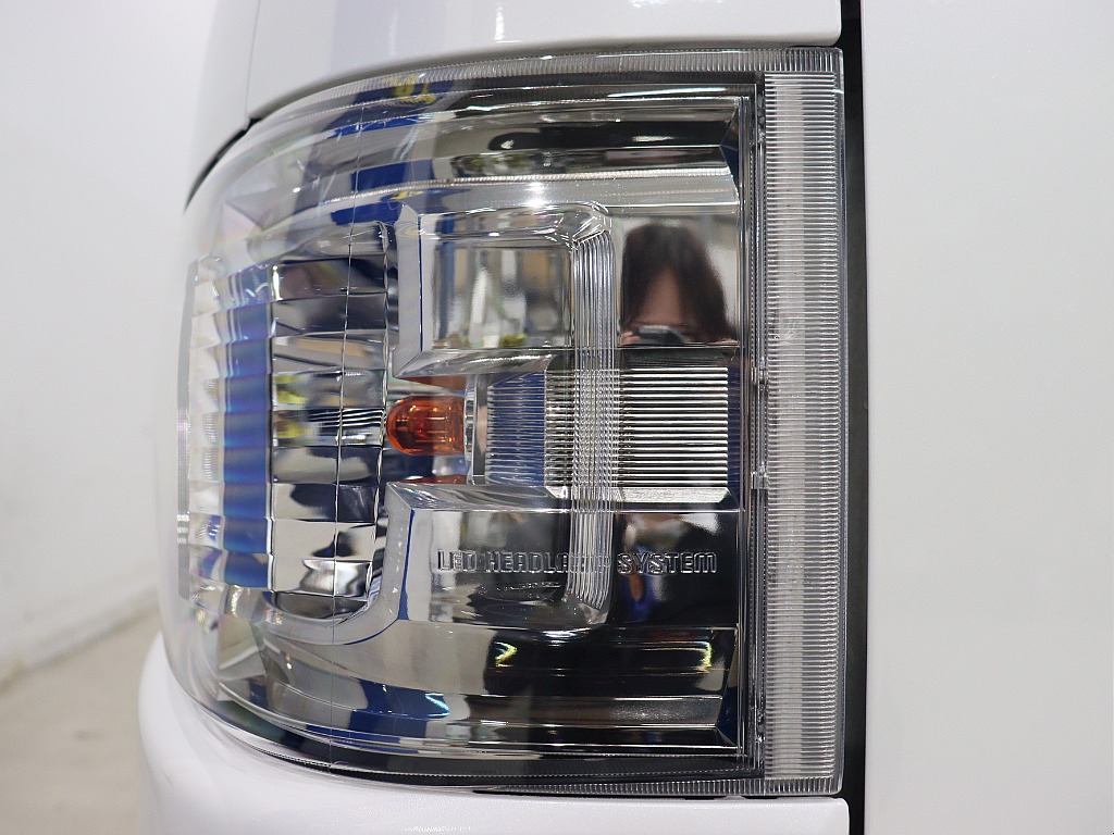 トヨタ ハイエースバン(43枚目)