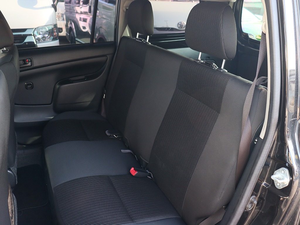 トヨタ プロボックスバン(6枚目)