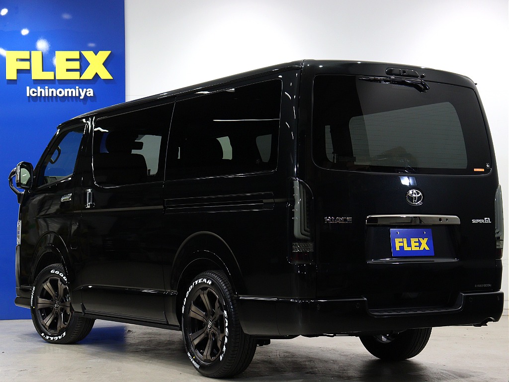 トヨタ ハイエースバン(13枚目)