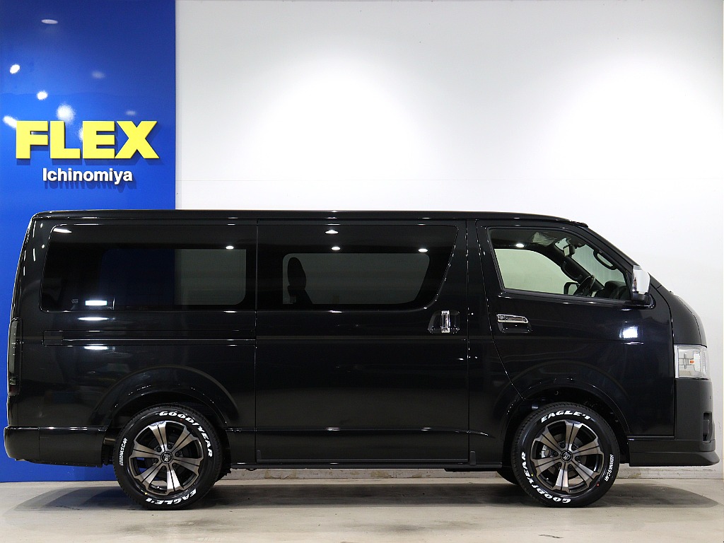 トヨタ ハイエースバン(14枚目)