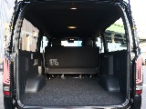 トヨタ ハイエースバン(8枚目)