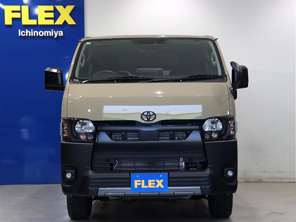 トヨタ ハイエースバン(11枚目)