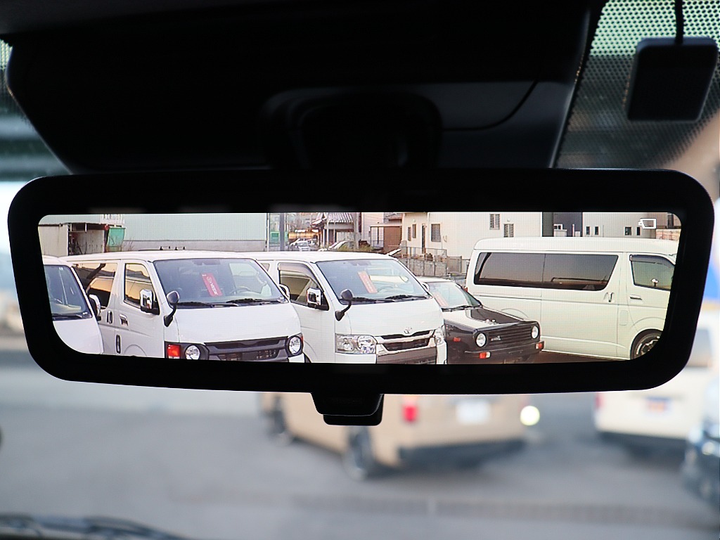 トヨタ ハイエースバン(23枚目)