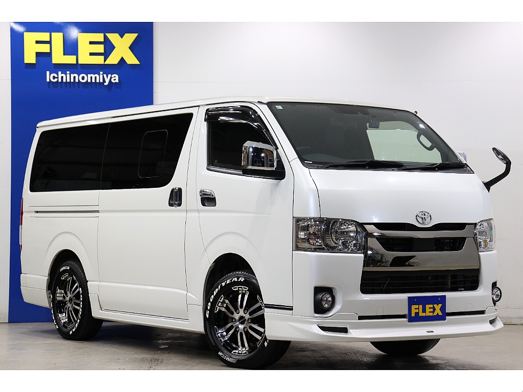 トヨタ ハイエースバン(12枚目)