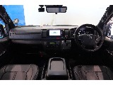 トヨタ ハイエースバン(2枚目)