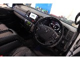 トヨタ ハイエースバン(3枚目)