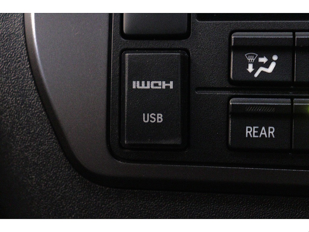 トヨタ ハイエースバン(35枚目)