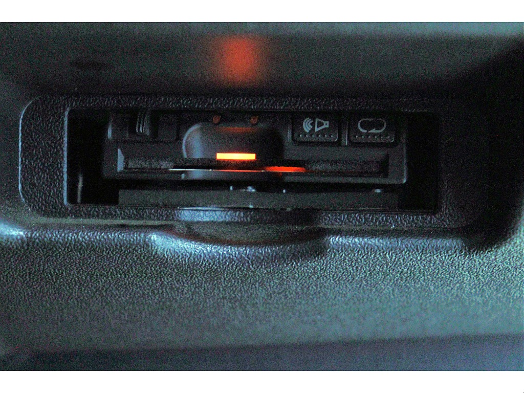 トヨタ ハイエースバン(41枚目)