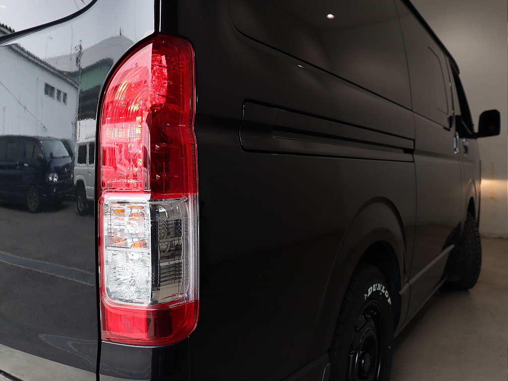 トヨタ ハイエースバン(18枚目)