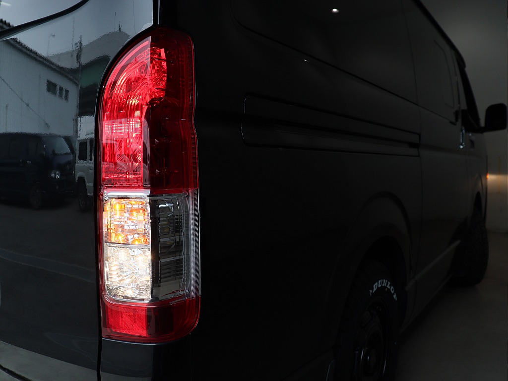 トヨタ ハイエースバン(20枚目)