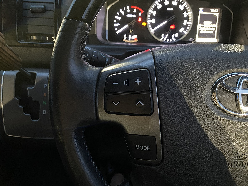 トヨタ ハイエースバン(33枚目)