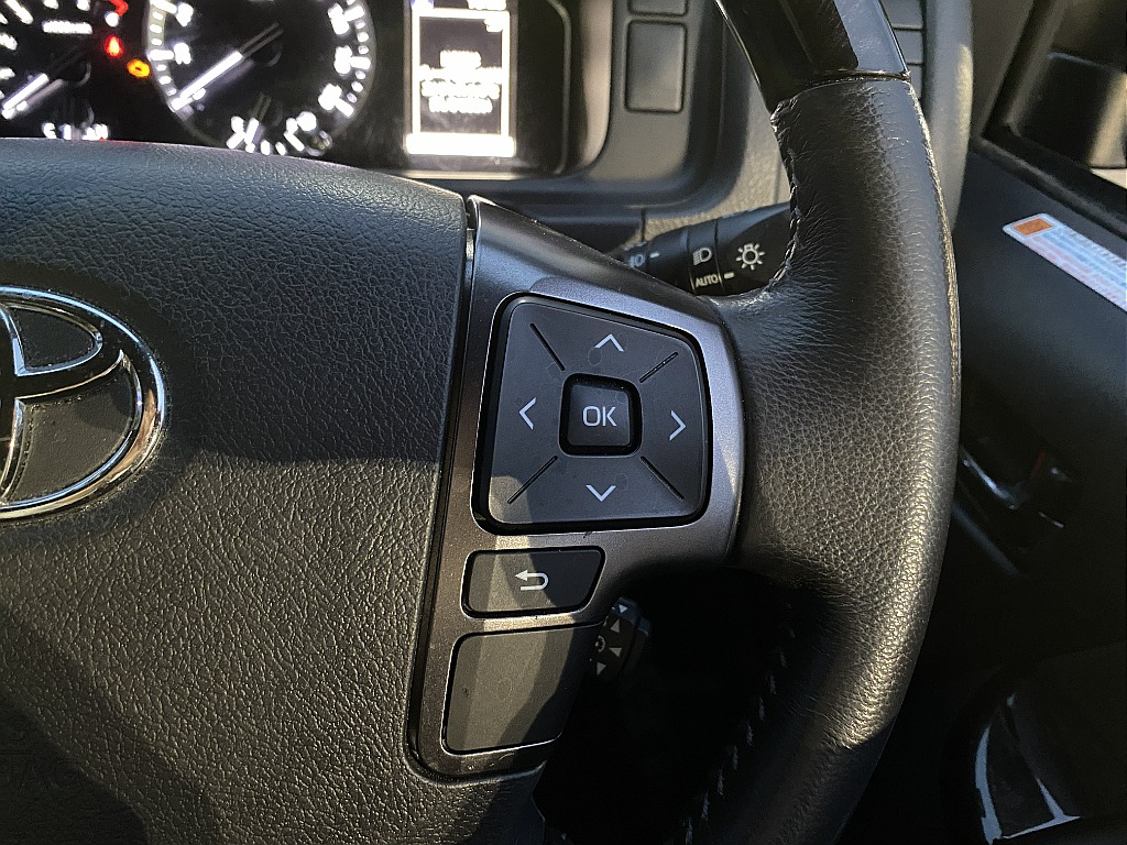 トヨタ ハイエースバン(34枚目)