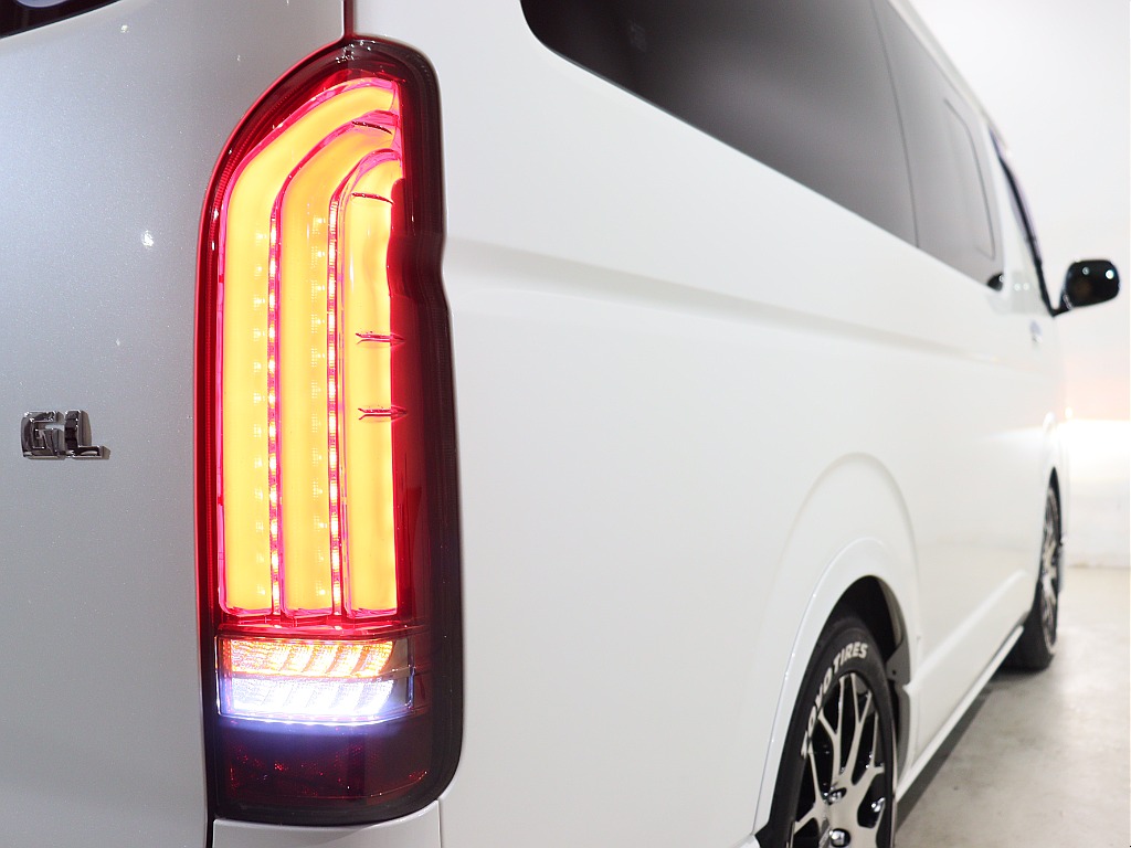 FLEXオリジナルテールランプ