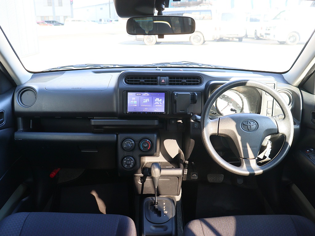 トヨタ プロボックスバン(2枚目)