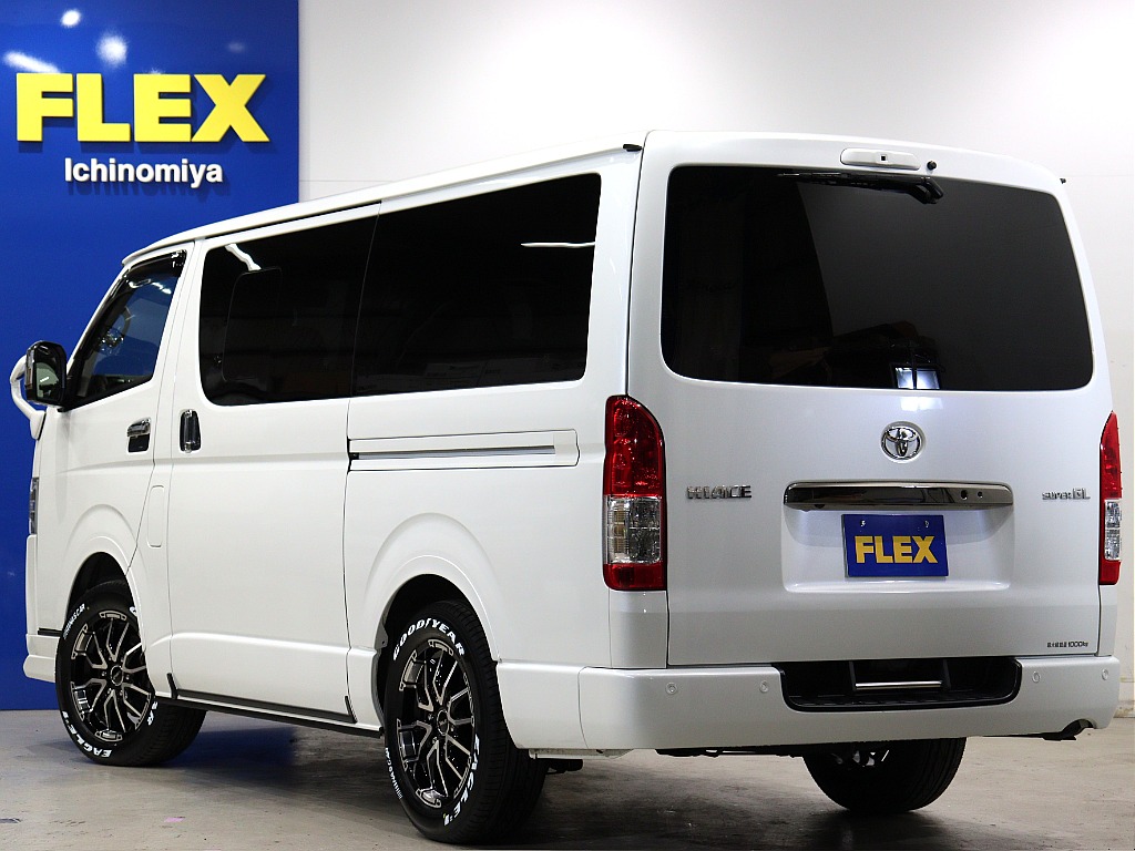 リア５面フィルム施工