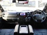 トヨタ ハイエースバン(2枚目)