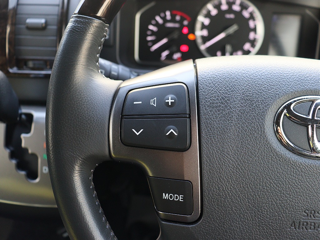 トヨタ ハイエースバン(32枚目)