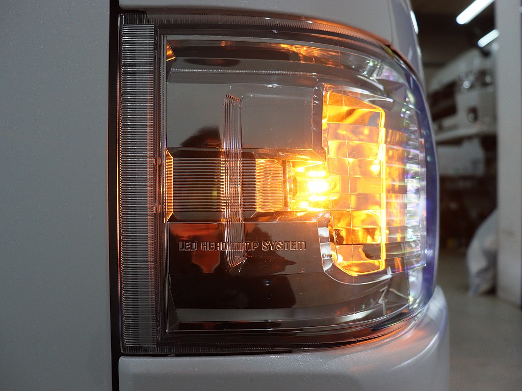 トヨタ ハイエースバン(53枚目)