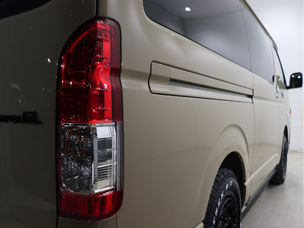 TOYOTA純正テールランプ