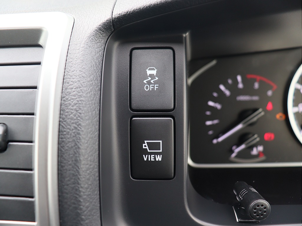 トヨタ ハイエースバン(34枚目)