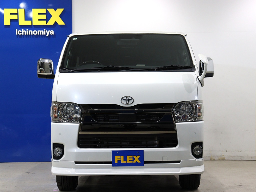 トヨタ ハイエースバン(11枚目)