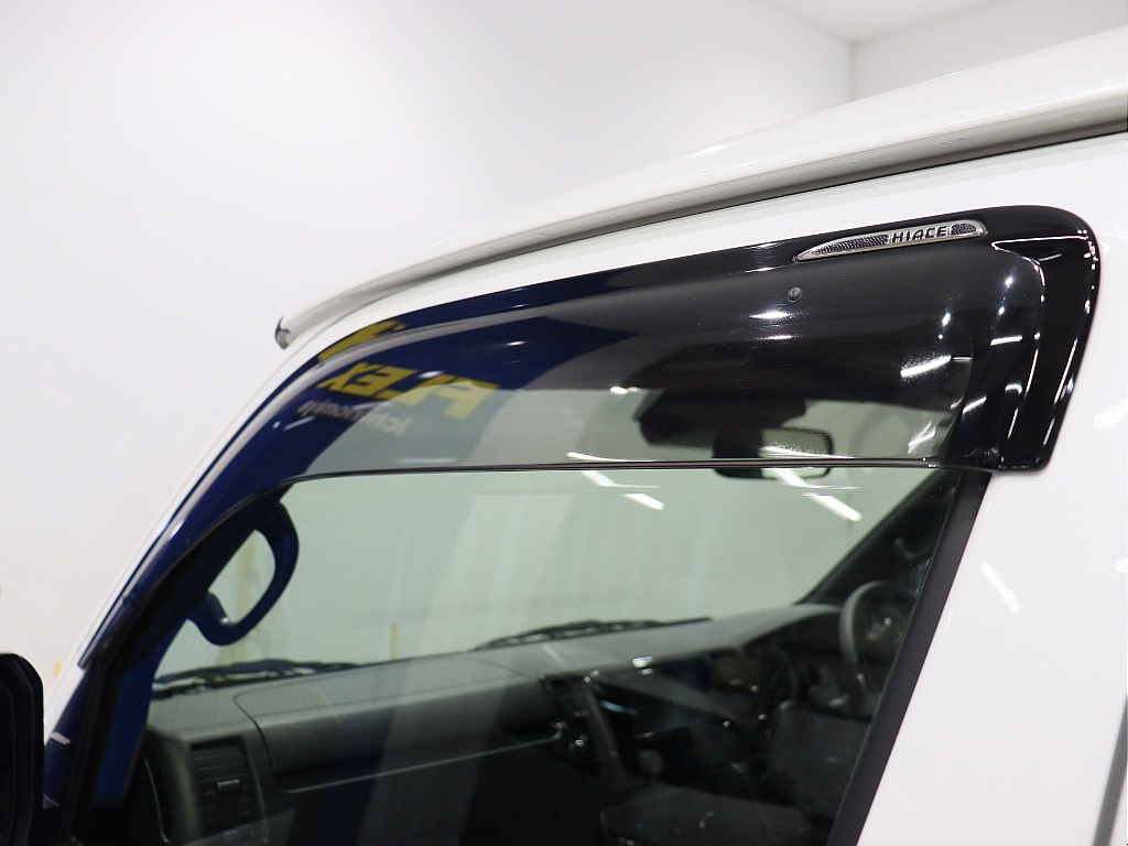 トヨタ ハイエースバン(24枚目)