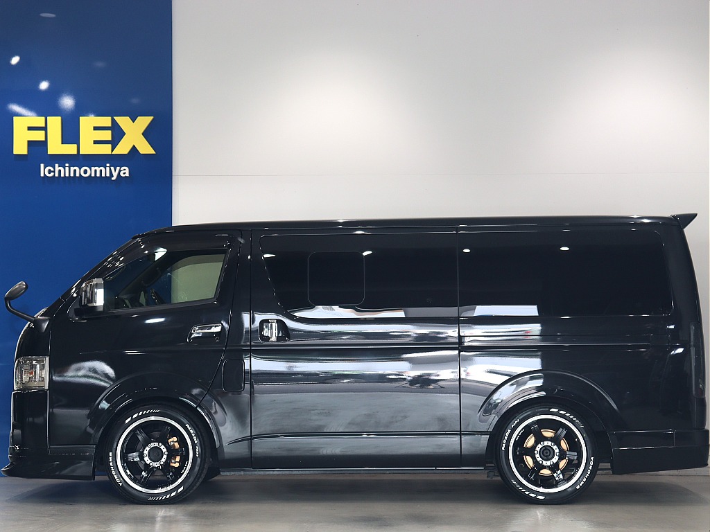 トヨタ ハイエースバン(15枚目)